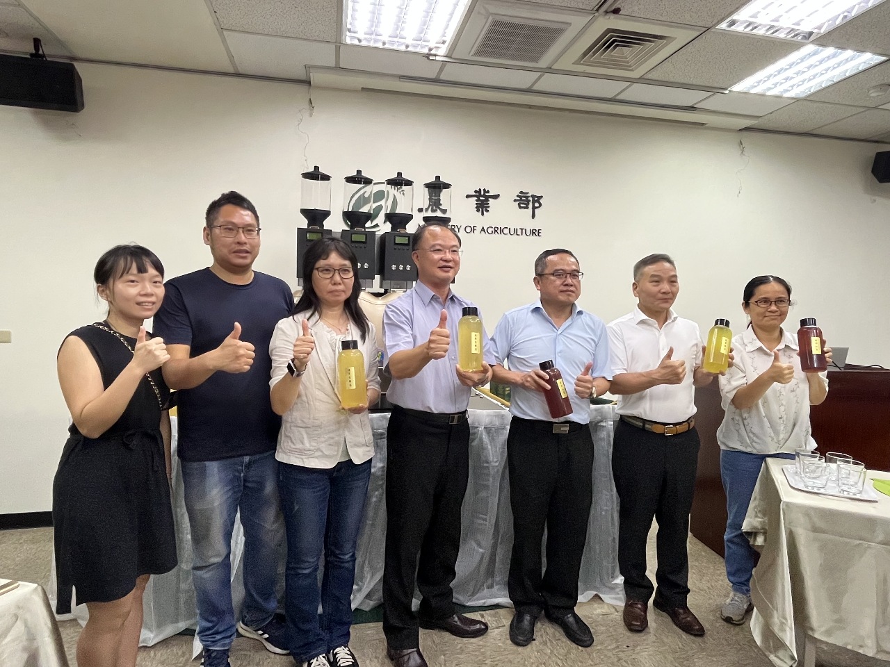 Jadikan teh lebih wangi dan sihat! Teknologi pengekstrakan pantas membantu teh Taiwan memasuki pasaran antarabangsa