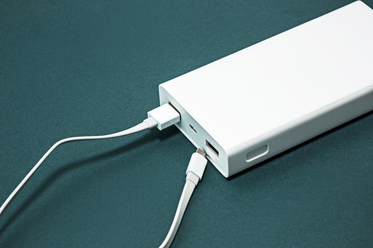 China Airlines Larang Penggunaan Power Bank Sepanjang Penerbangan Mulai Mac