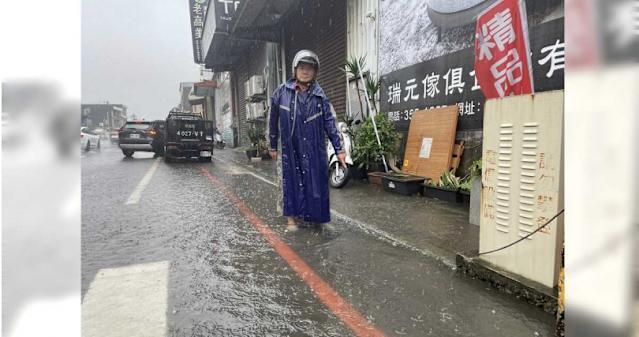 Hujan Lebat Mencurah, Beberapa Kawasan di Taoyuan Dilaporkan Banjir, Penduduk Tempatan: Setiap Hujan Lebat Sentiasa Seperti Ini