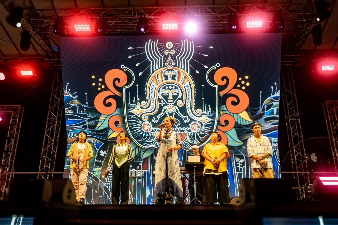 Penampilan Sulung di Festival Muzik Afrika, Abao Menyerlahkan Kuasa Muzik Peribumi Taiwan kepada Dunia